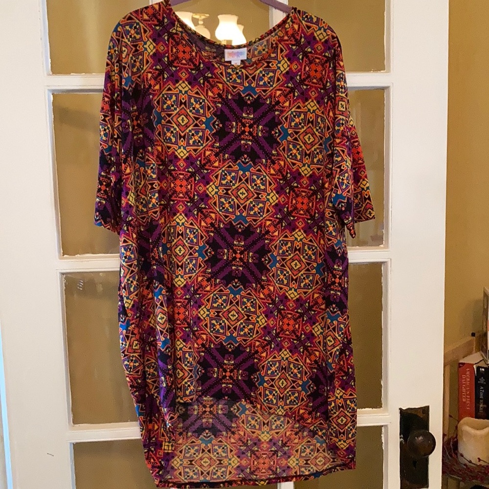 LulaRoe Irma Tunic